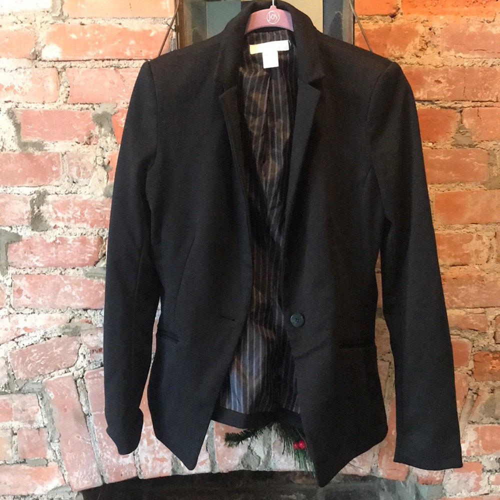 Women’s H&M suit jacket / blazer